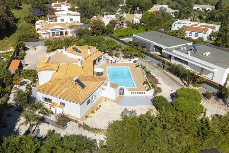 Moradia T7 para Venda em Portimão Foto 42