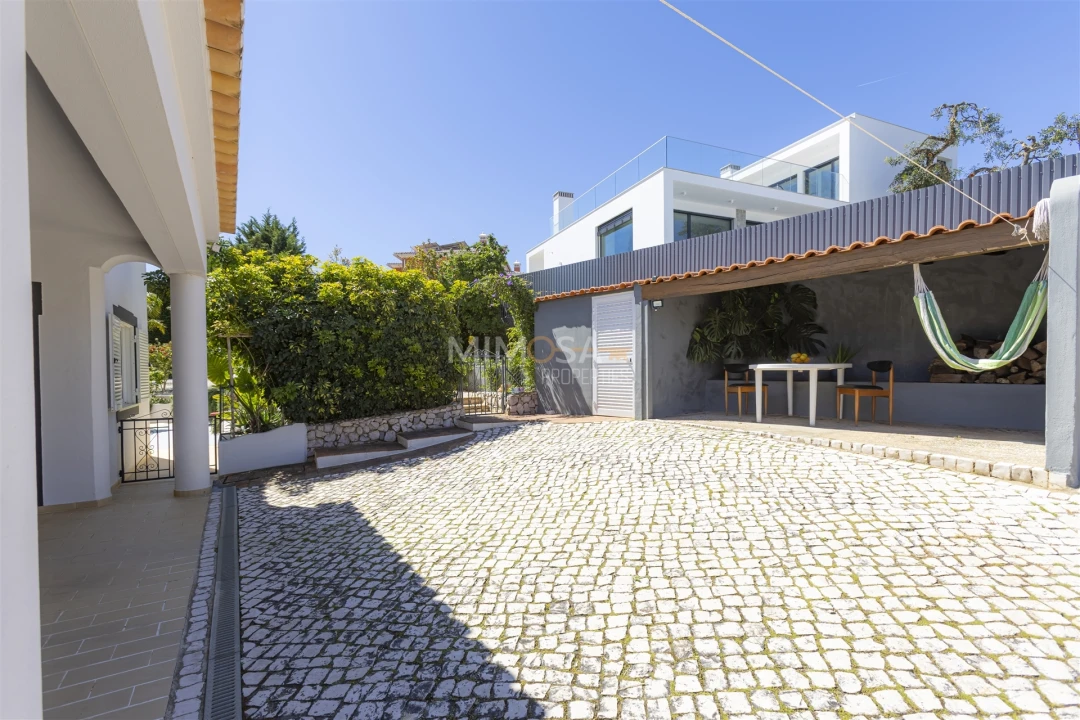 Moradia T7 para Venda em Portimão Foto 6