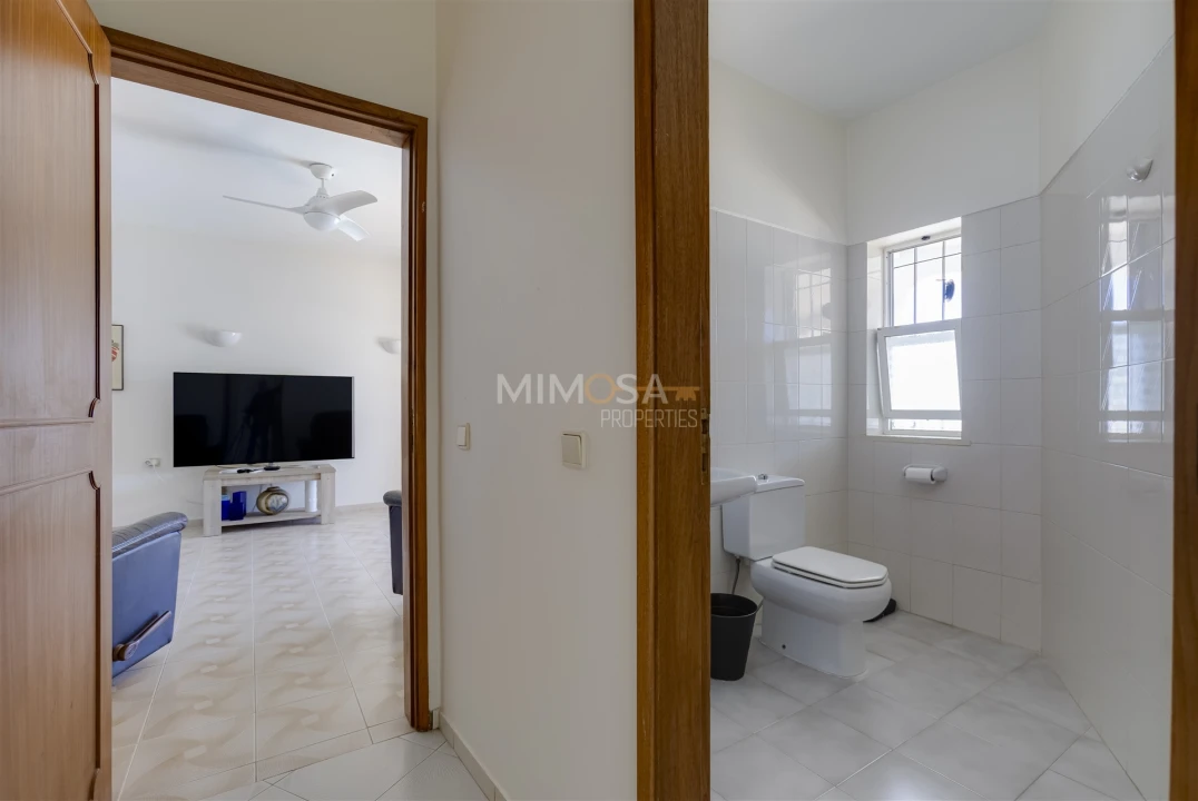 Moradia T7 para Venda em Portimão Foto 24