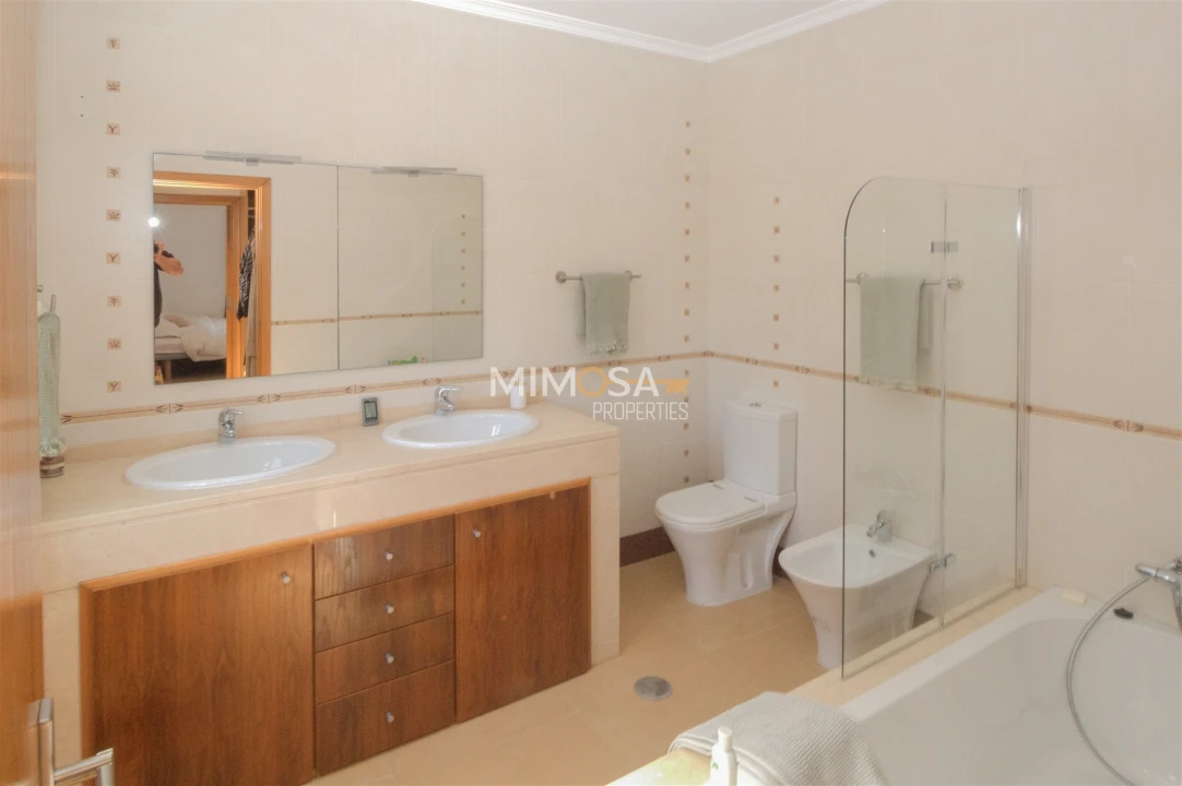 Moradia T4 para Venda em Aljezur Foto 21