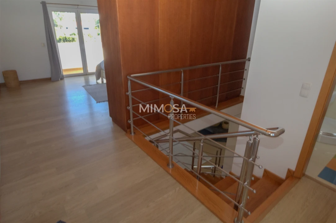 Moradia T4 para Venda em Aljezur Foto 6