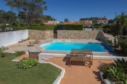 Moradia T4 para Venda em Aljezur