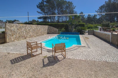 Moradia T4 para Venda em Aljezur