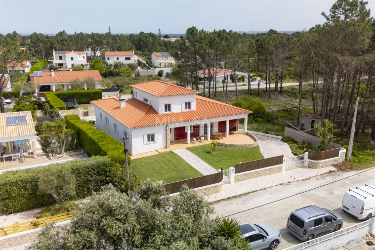 Moradia T4 para Venda em Aljezur Foto 45