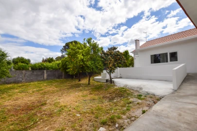 Moradia T3 para Venda em Torres Novas (Santa Maria, Salvador e Santiago)