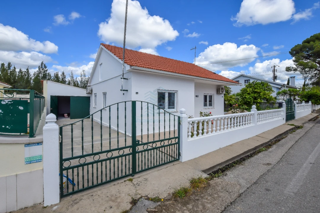 Moradia T3 para Venda em Torres Novas (Santa Maria, Salvador e Santiago) Foto 45