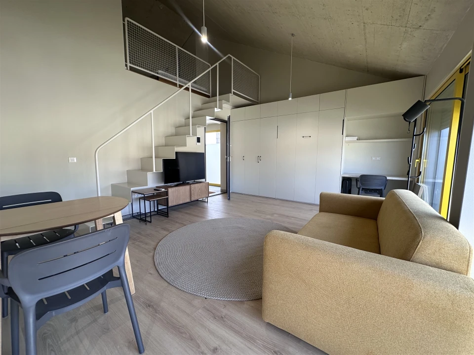 Prédio para Arrendamento em Aldoar, Foz do Douro e Nevogilde Foto 21