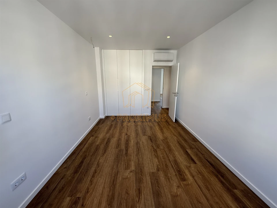 Apartamento T3 para Venda em Tavarede Foto 22