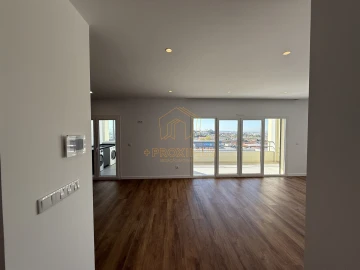 Apartamento T3 para Venda em Tavarede