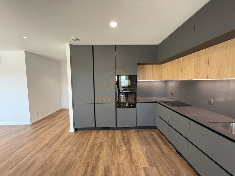 Apartamento T3 para Venda em Tavarede Foto 8