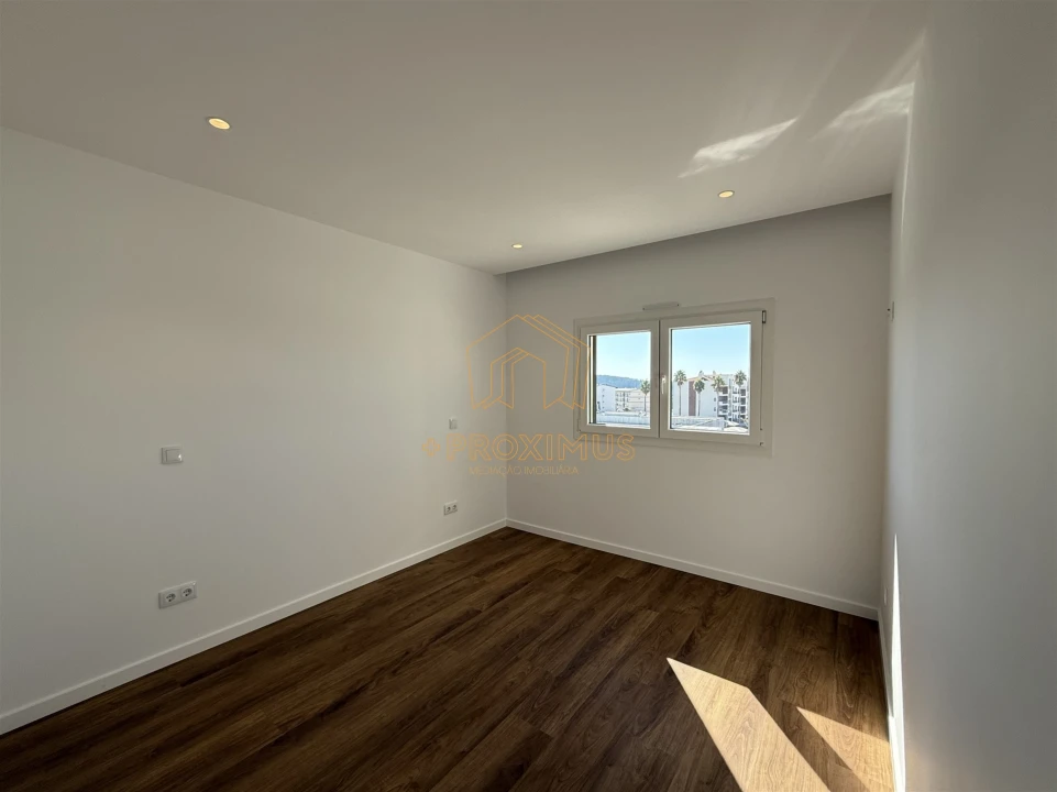 Apartamento T3 para Venda em Tavarede Foto 25
