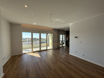 Apartamento T3 para Venda em Tavarede