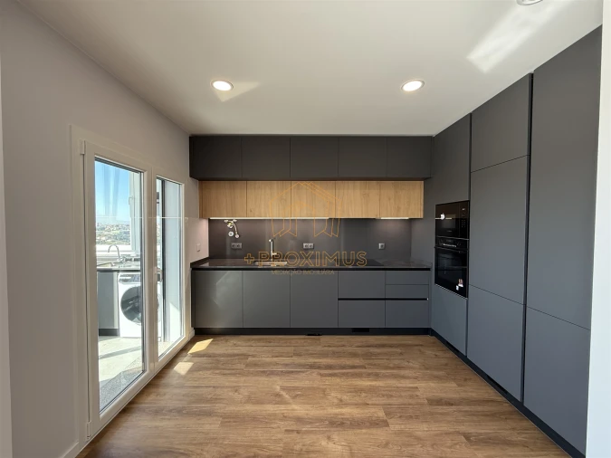 Apartamento T3 para Venda em Tavarede Foto 9