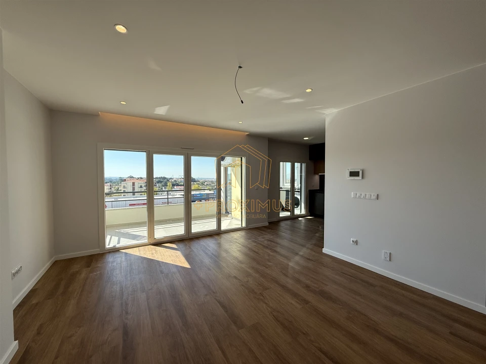 Apartamento T3 para Venda em Tavarede Foto 6