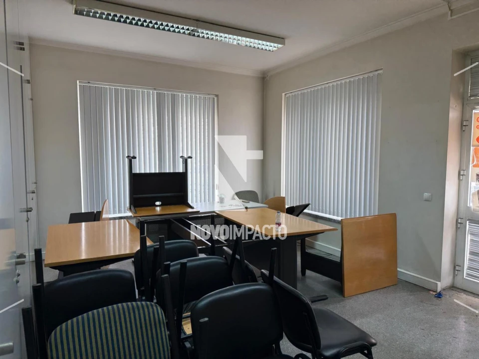 Loja para Venda em Montijo e Afonsoeiro Foto 4