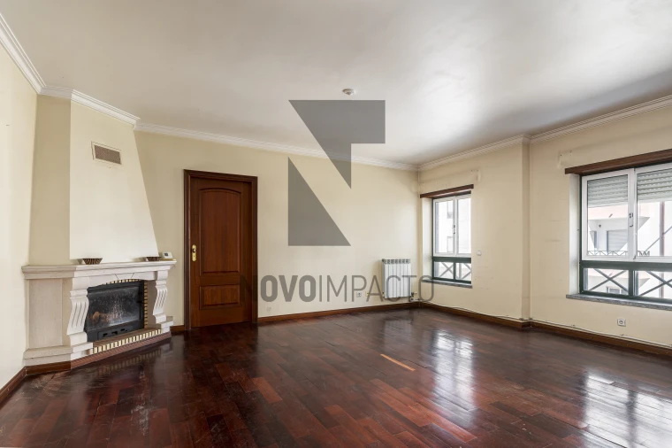 Apartamento T4 para Venda em Montijo e Afonsoeiro Foto 11