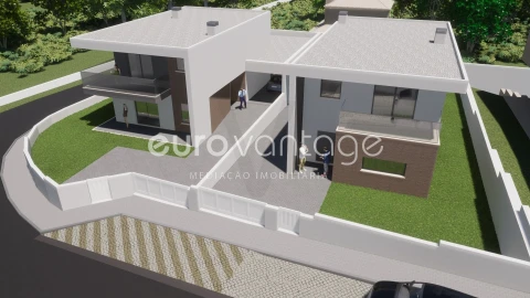 Moradia T4 para Venda em Souto da Carpalhosa e Ortigosa