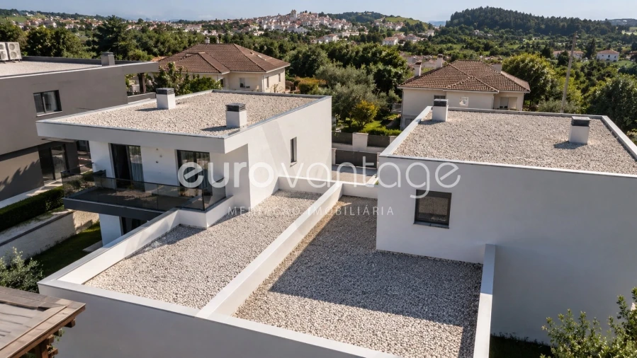 Moradia T4 para Venda em Souto da Carpalhosa e Ortigosa Foto 6