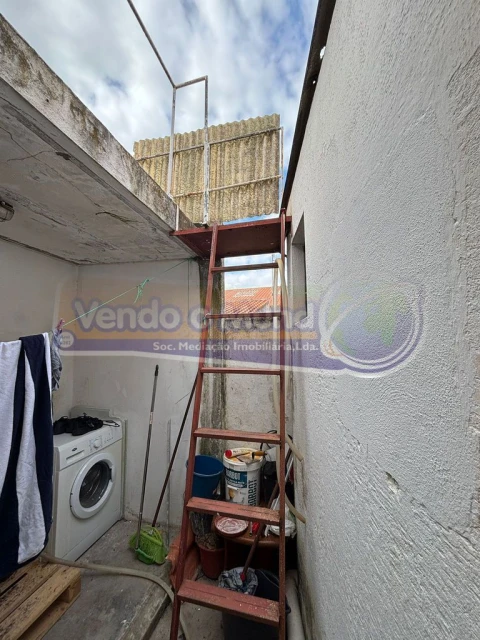 Moradia T1 para Venda em Mora