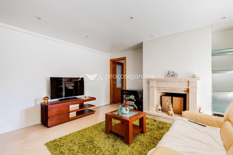 Moradia T1 para Venda em Marinha Grande Foto 12