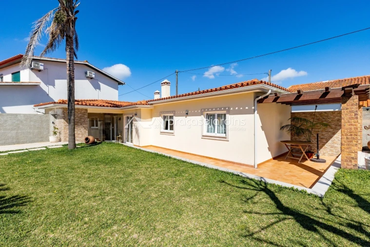 Moradia T1 para Venda em Marinha Grande Foto 19