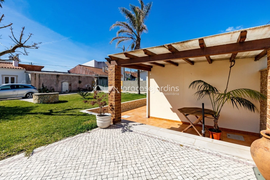 Moradia T1 para Venda em Marinha Grande Foto 17