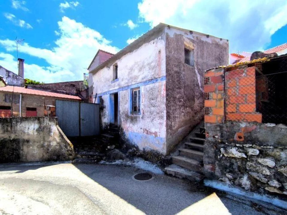 Moradia T2 para Venda em Gesteira e Brunhós Foto 11