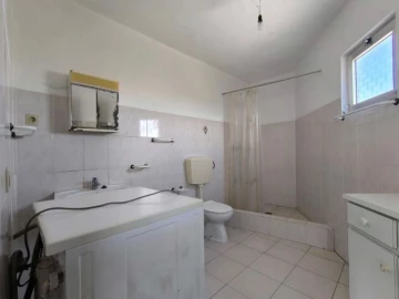 Moradia T2 para Venda em Gesteira e Brunhós