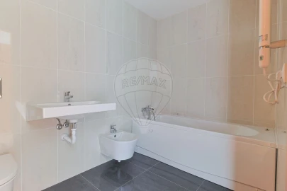 Apartamento T3 para Venda em Sé Nova, Santa Cruz, Almedina e São Bartolomeu