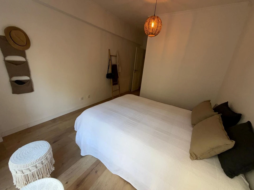 Apartamento T1 para Venda em Massamá e Monte Abraão Foto 8