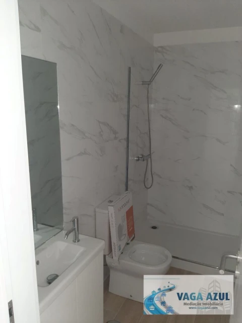 Apartamento T1 para Arrendamento em Ramalde