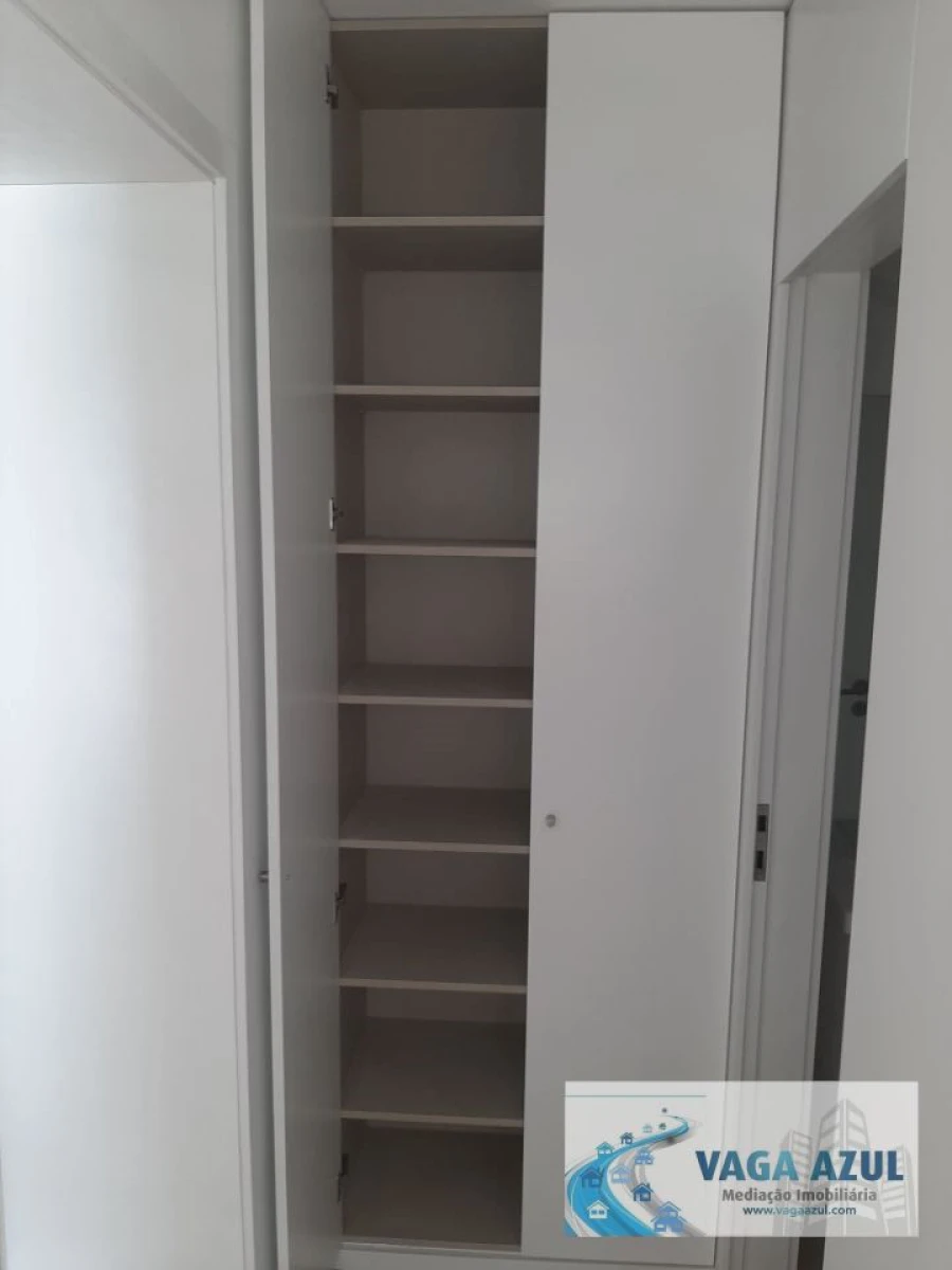 Apartamento T1 para Arrendamento em Ramalde Foto 5