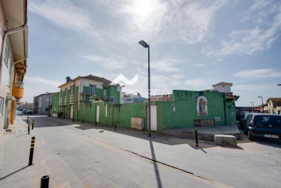 Moradia T2 para Venda em Perafita, Lavra e Santa Cruz do Bispo