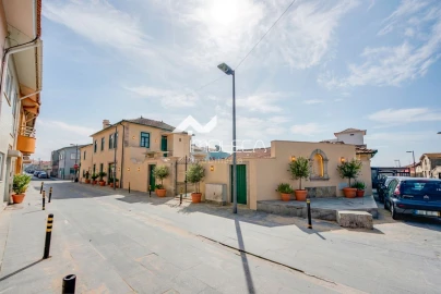 Moradia T2 para Venda em Perafita, Lavra e Santa Cruz do Bispo