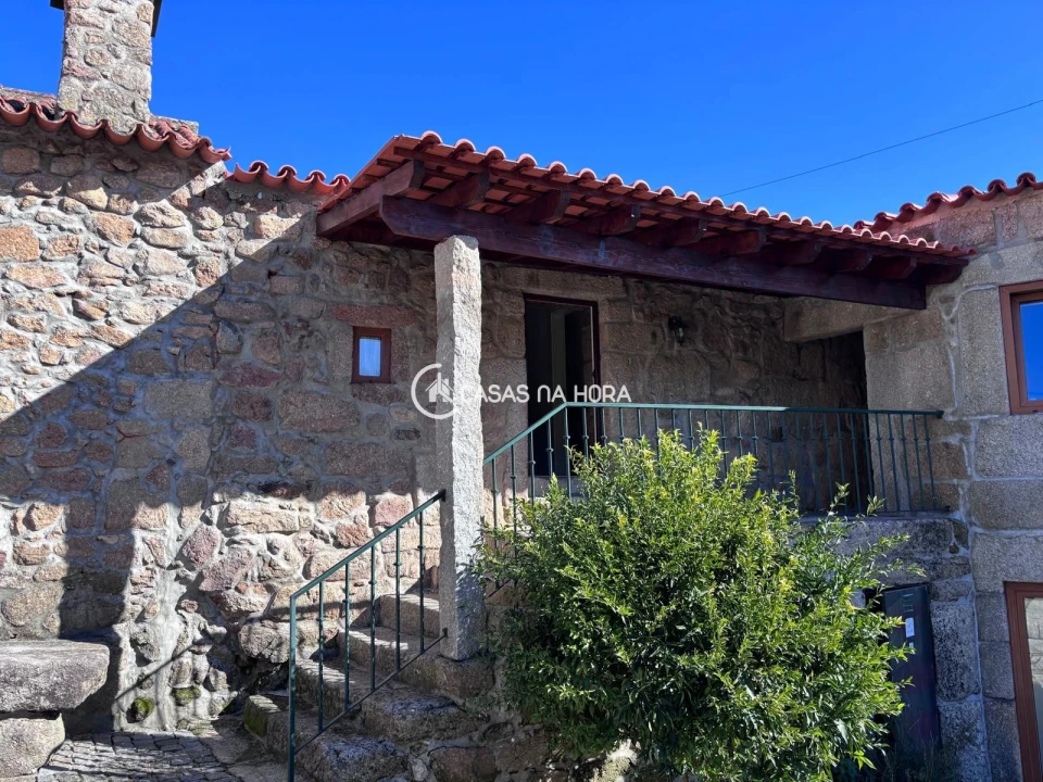 Moradia T1 para Arrendamento em Povolide Foto 14