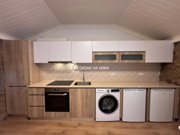 Moradia T1 para Arrendamento em Povolide