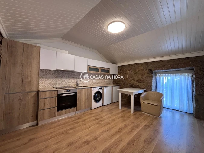 Moradia T1 para Arrendamento em Povolide Foto 2