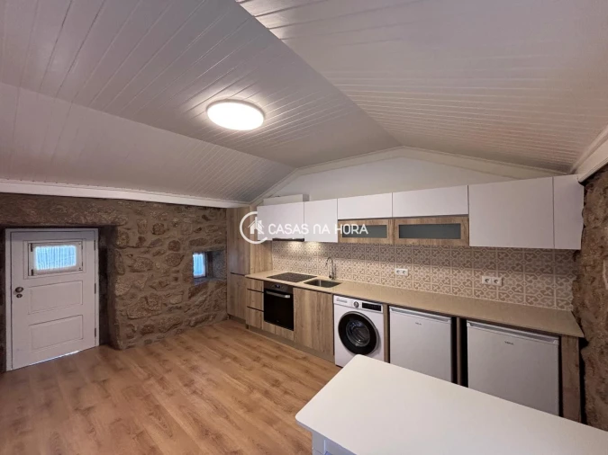 Moradia T1 para Arrendamento em Povolide Foto 4