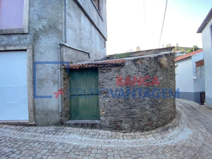 Moradia T5 para Venda em Fajão-Vidual Foto 2