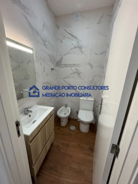 Apartamento T3 para Venda em Aguas Santas