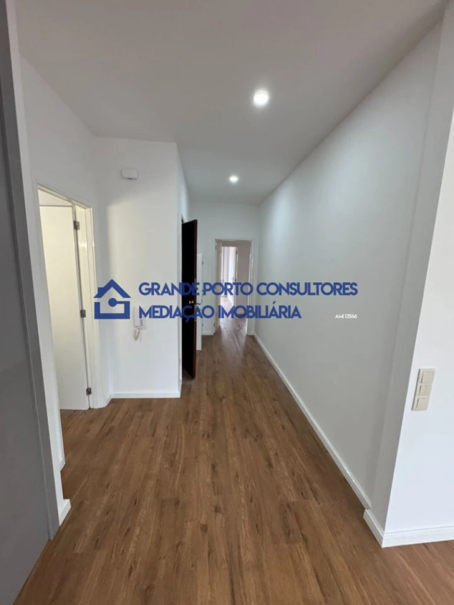 Apartamento T3 para Venda em Aguas Santas Foto 7