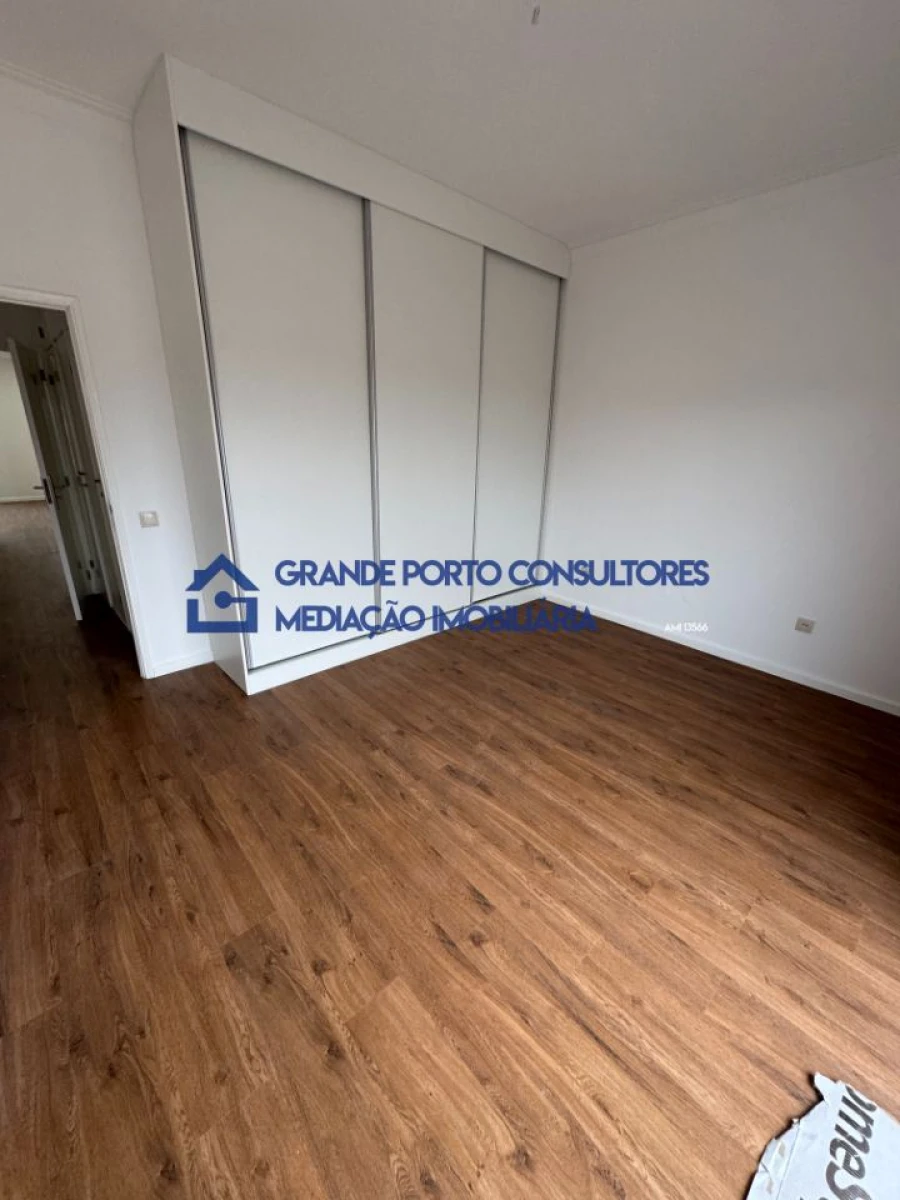 Apartamento T3 para Venda em Aguas Santas Foto 10