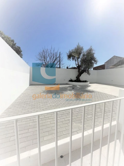 Apartamento T2 para Venda em Torres Novas (Santa Maria, Salvador e Santiago)