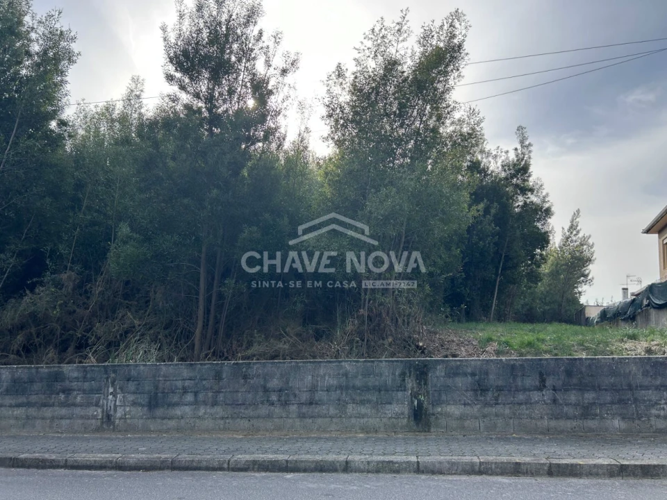 Terreno para Venda em Arcozelo Foto 4