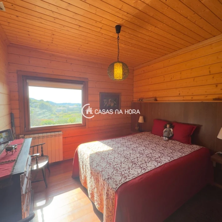 Moradia T4 para Venda em Roge Foto 10