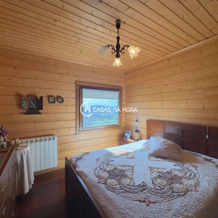 Moradia T4 para Venda em Roge Foto 14