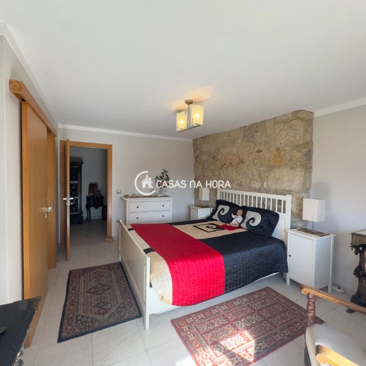 Moradia T4 para Venda em Roge Foto 27