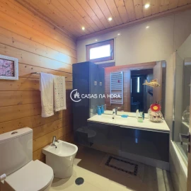 Moradia T4 para Venda em Roge