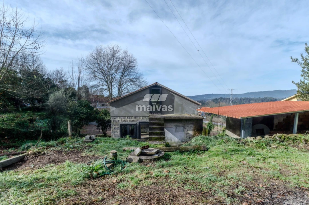 Moradia T1 para Venda em Caldelas, Sequeiros e Paranhos Foto 4