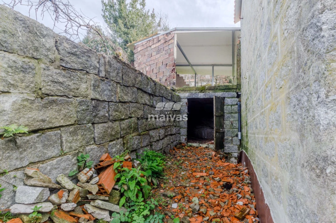 Moradia T1 para Venda em Caldelas, Sequeiros e Paranhos Foto 15